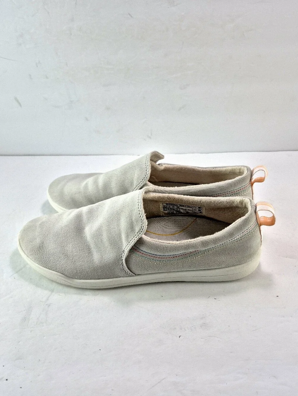 Vionic Beach Marshall Canvas Laceless Slip-On Sneaker Vapor Gray 8.5 Orthotic.